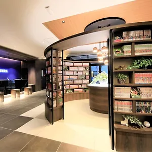 **** Hotel Quintessahotel Fukuokatenjin Comic&books Japon