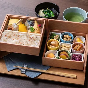 Candeo Karasuma Rokkaku 酒店